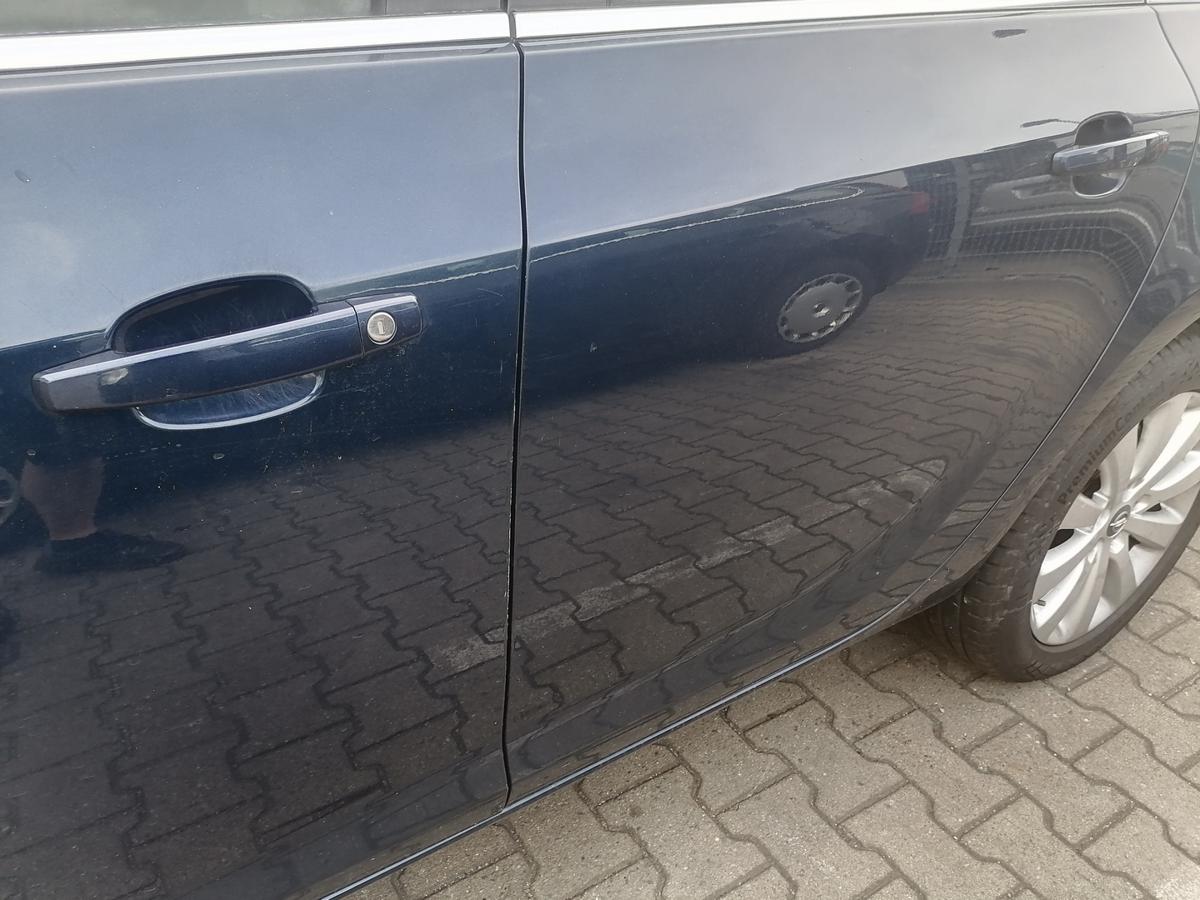 Opel Astra J Sportsturer original T&uuml;r hinten links Z22A Ozeanblau Kombi Rohbau Bj.2011